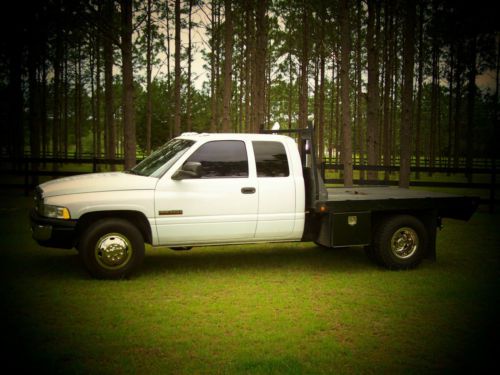 2001 dodge ram 3500 diesel flatbed  very nice !