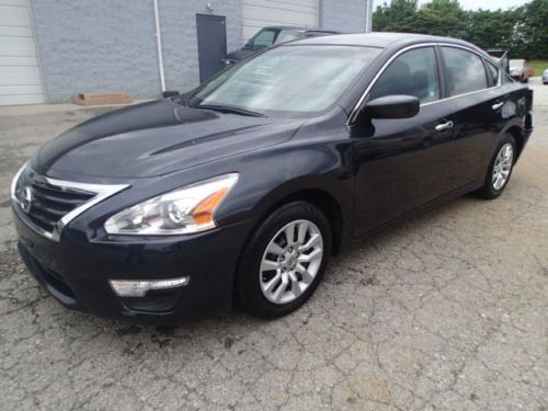 2013 nissan altima s, salvage, runs and drives, damaged, sedan