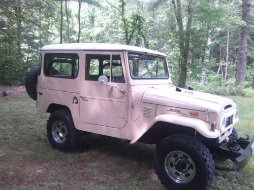 1972 FJ40 Toyota Landcruiser Numbers Matching, Original Family Owned Since New, image 4
