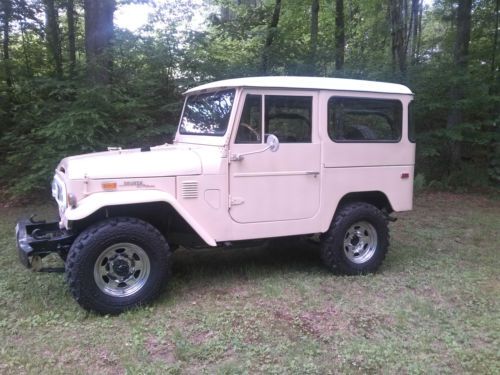 1972 FJ40 Toyota Landcruiser Numbers Matching, Original Family Owned Since New, image 8