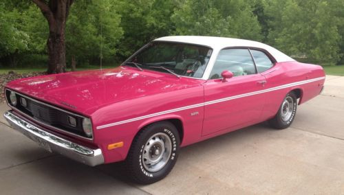1972 Plymouth Duster Moulin Rouge Panther Pink, image 3