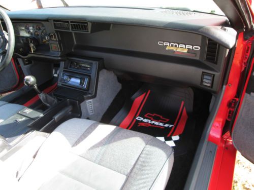 1992 Chevrolet Camaro RS Heritage Edition Convertible 2-Door 3.1L, US $7,500.00, image 3