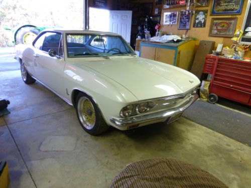 Corvair  monza  140