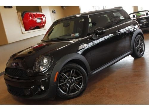 2011 mini cooper s 6 speed manual 2-door hatchback