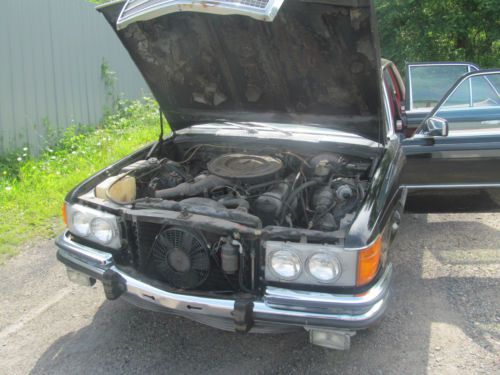 1973 mercedes benz 450se  68,000 original miles..