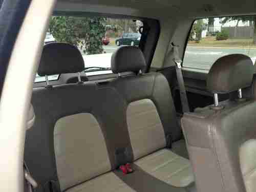 2003 Ford Explorer Eddie Bauer Sport Utility 4-Door 4.0L, image 8