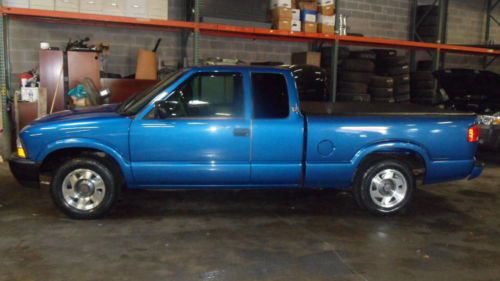 2000 gmc sonoma extended cab pick up