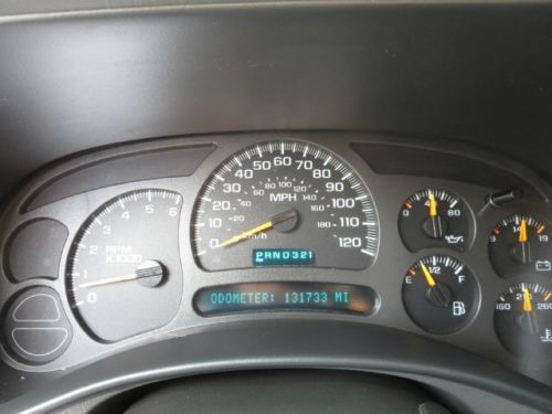 04 Chevrolet Suburban LT 1500 Leather Sunroof Rear DVD Captain Chairs 1-Owner, US $7,788.00, image 25