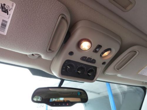 04 Chevrolet Suburban LT 1500 Leather Sunroof Rear DVD Captain Chairs 1-Owner, US $7,788.00, image 26