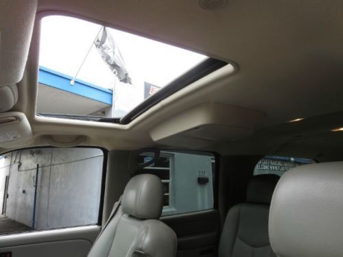 04 Chevrolet Suburban LT 1500 Leather Sunroof Rear DVD Captain Chairs 1-Owner, US $7,788.00, image 27