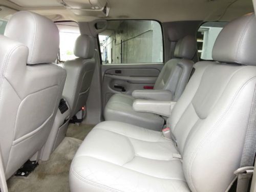 04 Chevrolet Suburban LT 1500 Leather Sunroof Rear DVD Captain Chairs 1-Owner, US $7,788.00, image 32