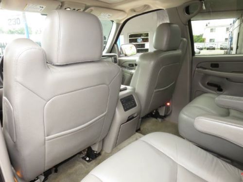 04 Chevrolet Suburban LT 1500 Leather Sunroof Rear DVD Captain Chairs 1-Owner, US $7,788.00, image 33