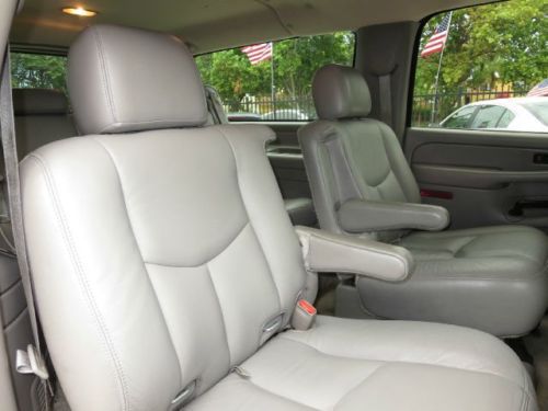 04 Chevrolet Suburban LT 1500 Leather Sunroof Rear DVD Captain Chairs 1-Owner, US $7,788.00, image 44