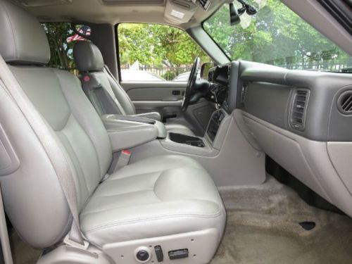 04 Chevrolet Suburban LT 1500 Leather Sunroof Rear DVD Captain Chairs 1-Owner, US $7,788.00, image 49