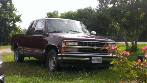 One owner very clean 1993 chevy full size pick up extended cab