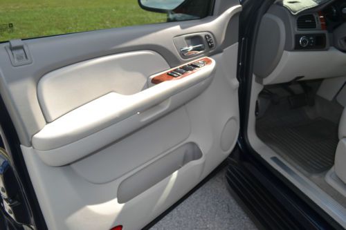 2008 Chevrolet Avalanche LTZ Crew Cab Pickup 4-Door 5.3L, US $17,500.00, image 16