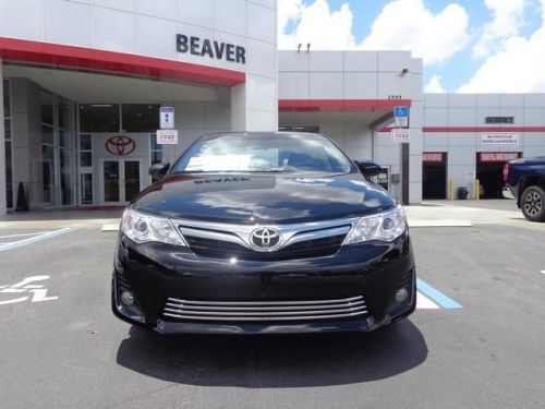 2014 toyota camry le