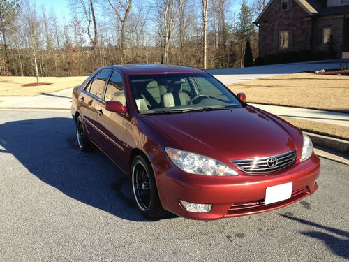 2005 toyota camry xle sedan 4-door 3.0l