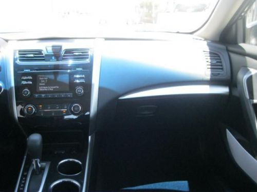 2014 Nissan Altima 2.5 S, image 2