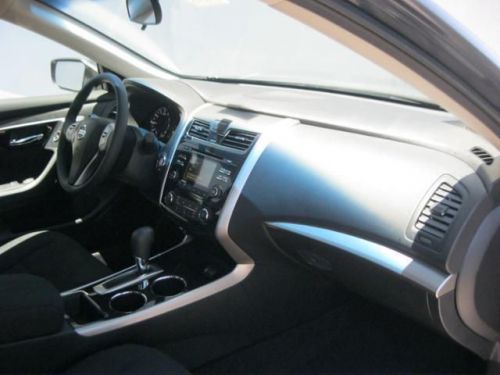 2014 Nissan Altima 2.5 S, image 5