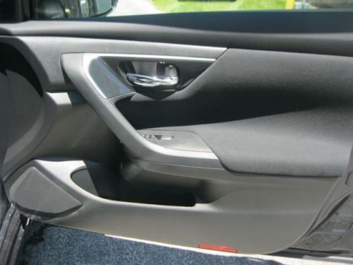 2014 Nissan Altima 2.5 S, image 7
