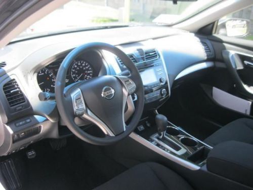2014 Nissan Altima 2.5 S, image 18