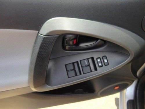 2010 toyota rav4 limited