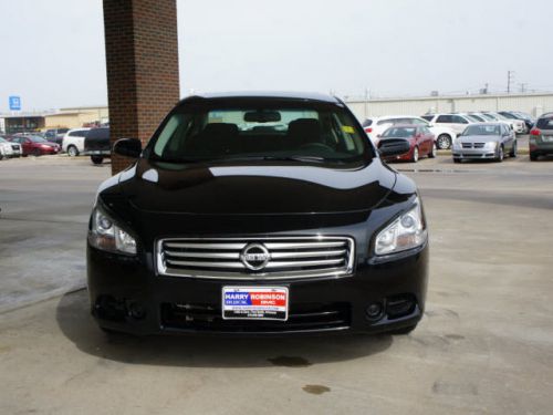 2014 nissan maxima s