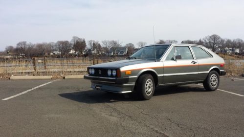 1977 volkswagen scirocco champagne edition. jade green. original. fastback.