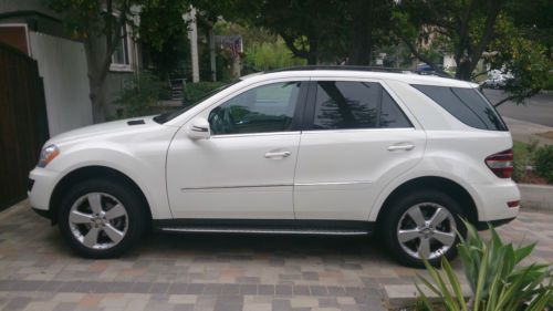 2011 mercedes-benz ml350, 24k miles, premium pkg, sunroof, nav, loaded