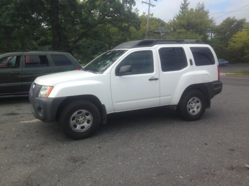 Nissan xterra 2007  four wheel drive 5 doors v6 engine 4.0