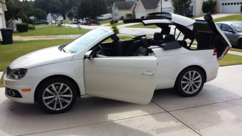 2012 volkswagen eos komfort convertible 2-door 2.0l