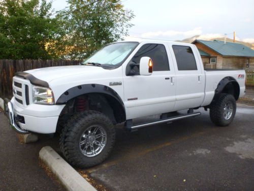 2007 ford f-250 super duty xlt crew cab pickup 4-door 6.0l