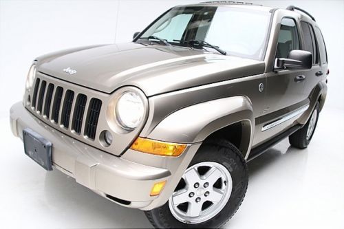 We finance! 2006 jeep liberty sport 4wd power tilt/sliding sunroof am/fm/cd