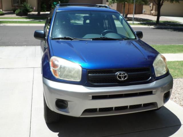 Toyota rav4 base sport utility 4-door