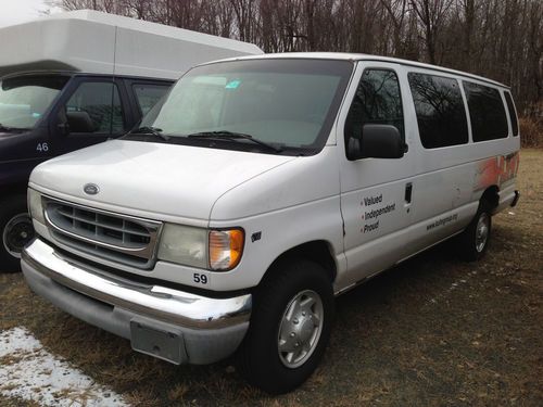 2002 ford e350 club wagon 15 passenger van 5.4 no reserve