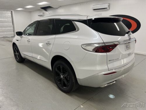 2024 buick enclave premium group