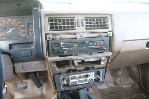 1986 Nissan Truck, US $1,067.00, image 12