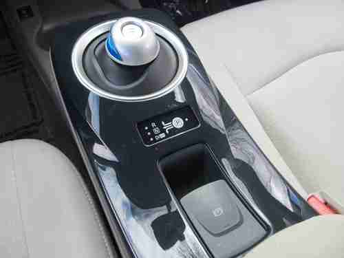 2012 Nissan Leaf SL. Save thousands off MSRP! Reserve just reduced!, image 2