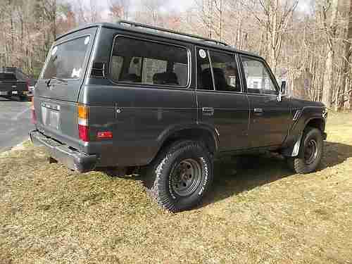 1988 Toyota Land Cruiser Base Sport Utility 4-Door 4.0L, image 3