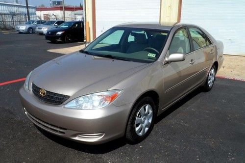 2004 toyota camry le