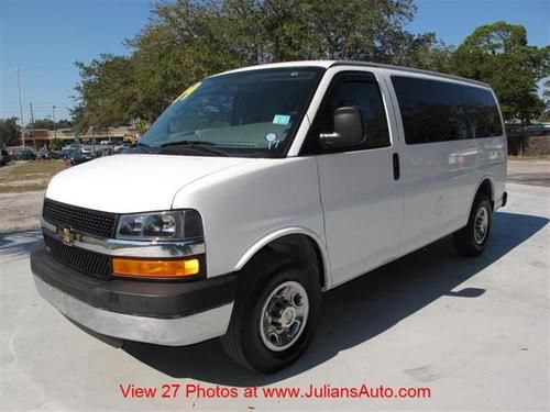 Immaculate 2009 chevy 3500 12 passenger van / low miles / for church or daycare!