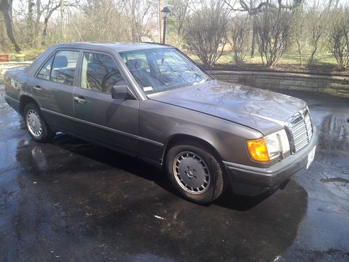 1989 mercedes 300e 300 series w124 chassis "no reserve"