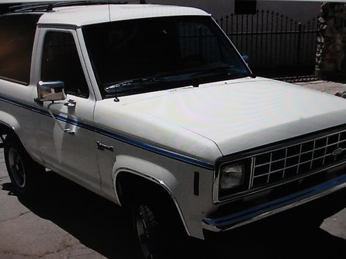 1987 ford bronco ii  xlt 4 x4-california truck