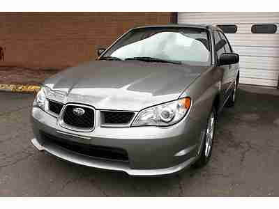 NO RESERVE - 2 OWNER - ALL WHEEL DRIVE - DEALER SERVICED - WARRANTY - AUTOMATIC, image 4