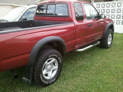 2001 toyota tacoma dlx extended cab, 2.7l, 4x4, needs engine work