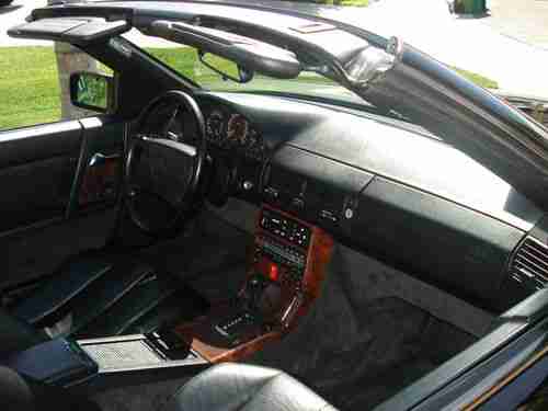 1991 Mercedes-Benz 500SL Roadster Convertible 2-Door 5.0L, image 17