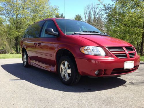 2007 dodge caravan sxt accessible ramp conversion