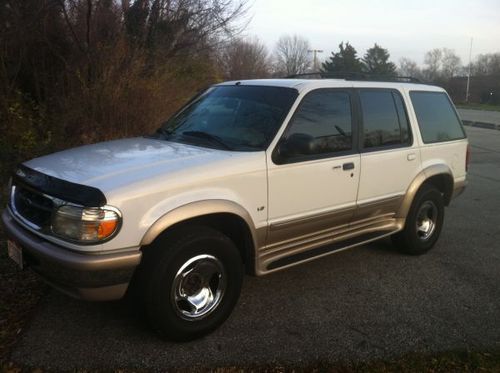 1998 Ford Explorer Eddie Bauer AWD 5.0L, image 5
