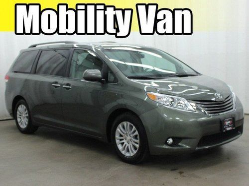 2011 toyota sienna